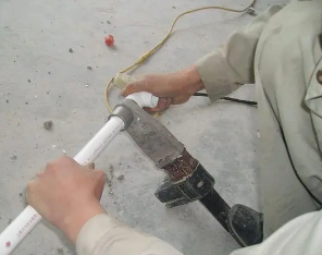 十堰漏水维修电话